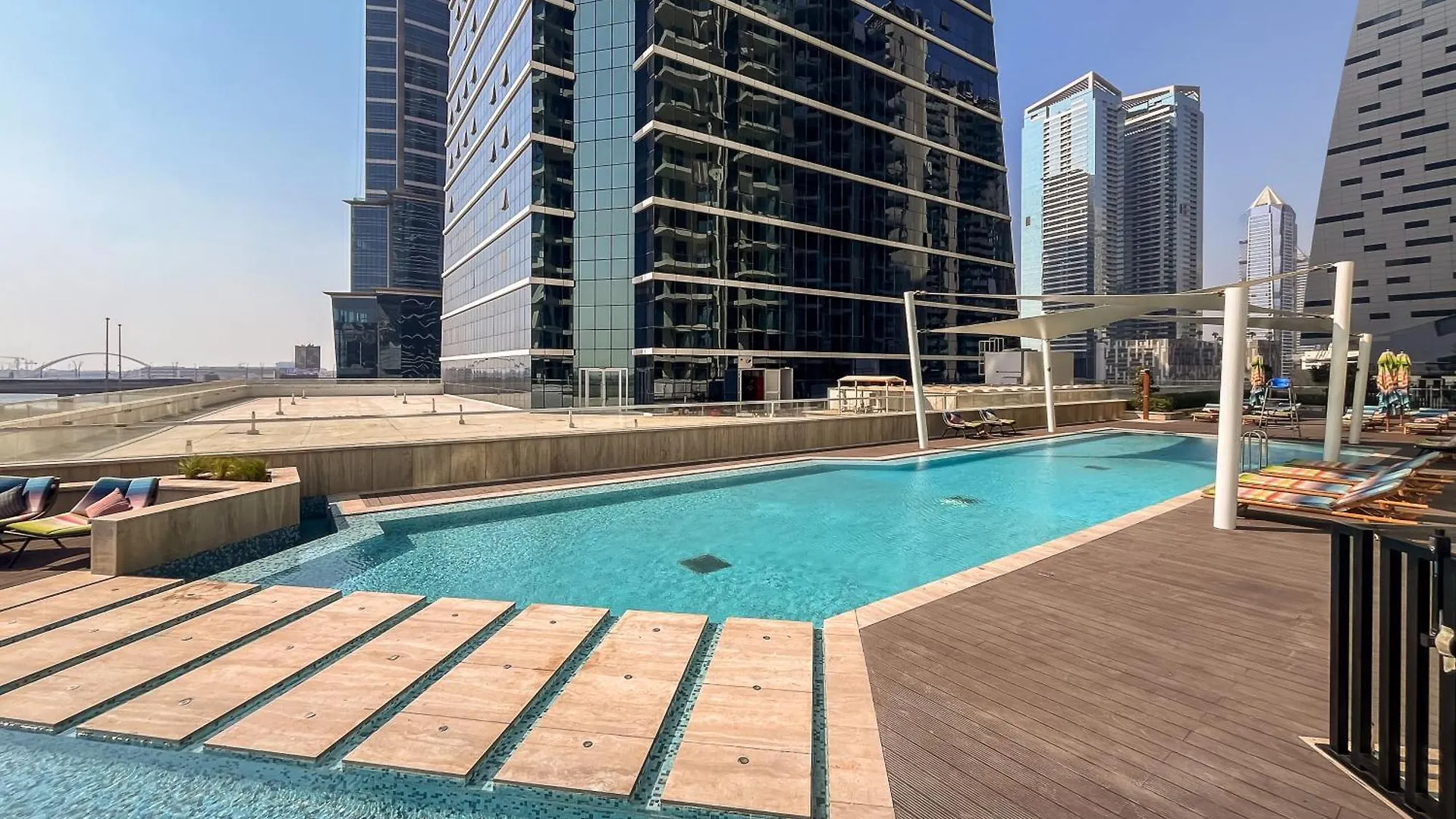 Apartmán 2-Br Missoni Luxury With Stunning Lake View Dubaj