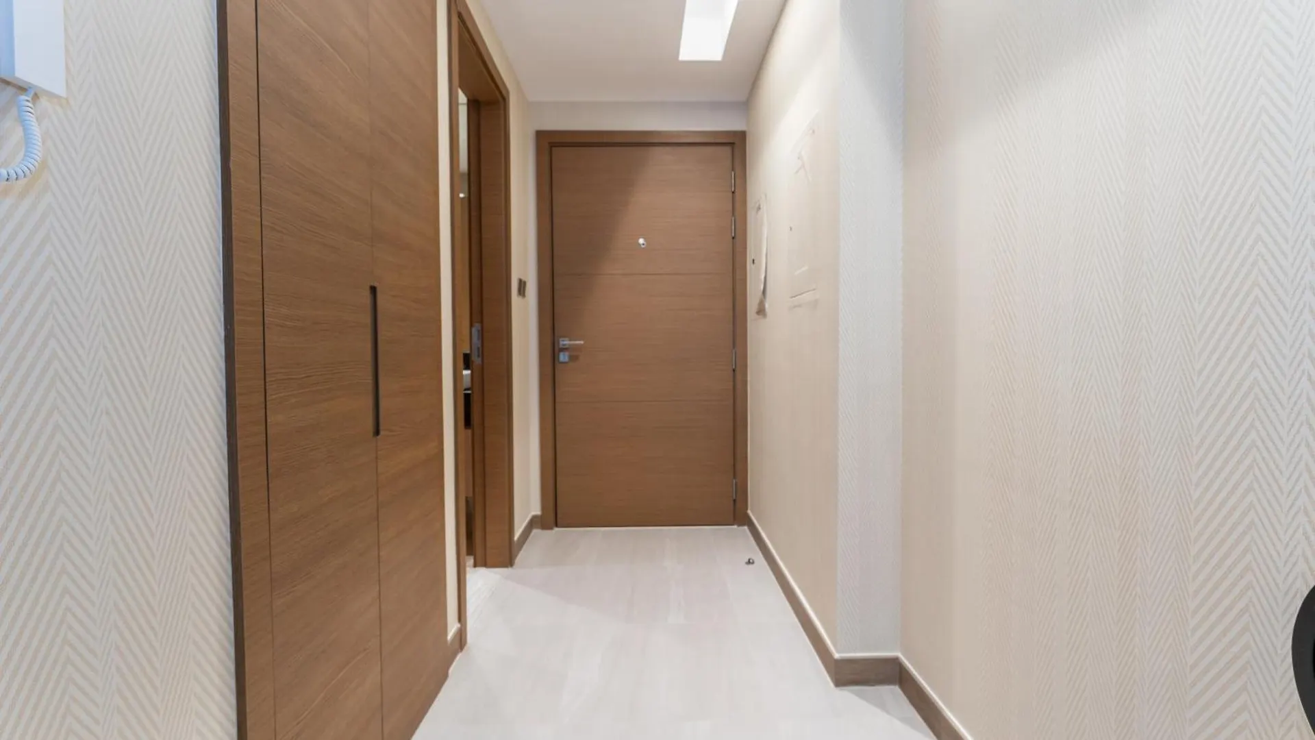 2-Br Missoni Luxury With Stunning Lake View Dubai 0*,  United Arab Emirates
