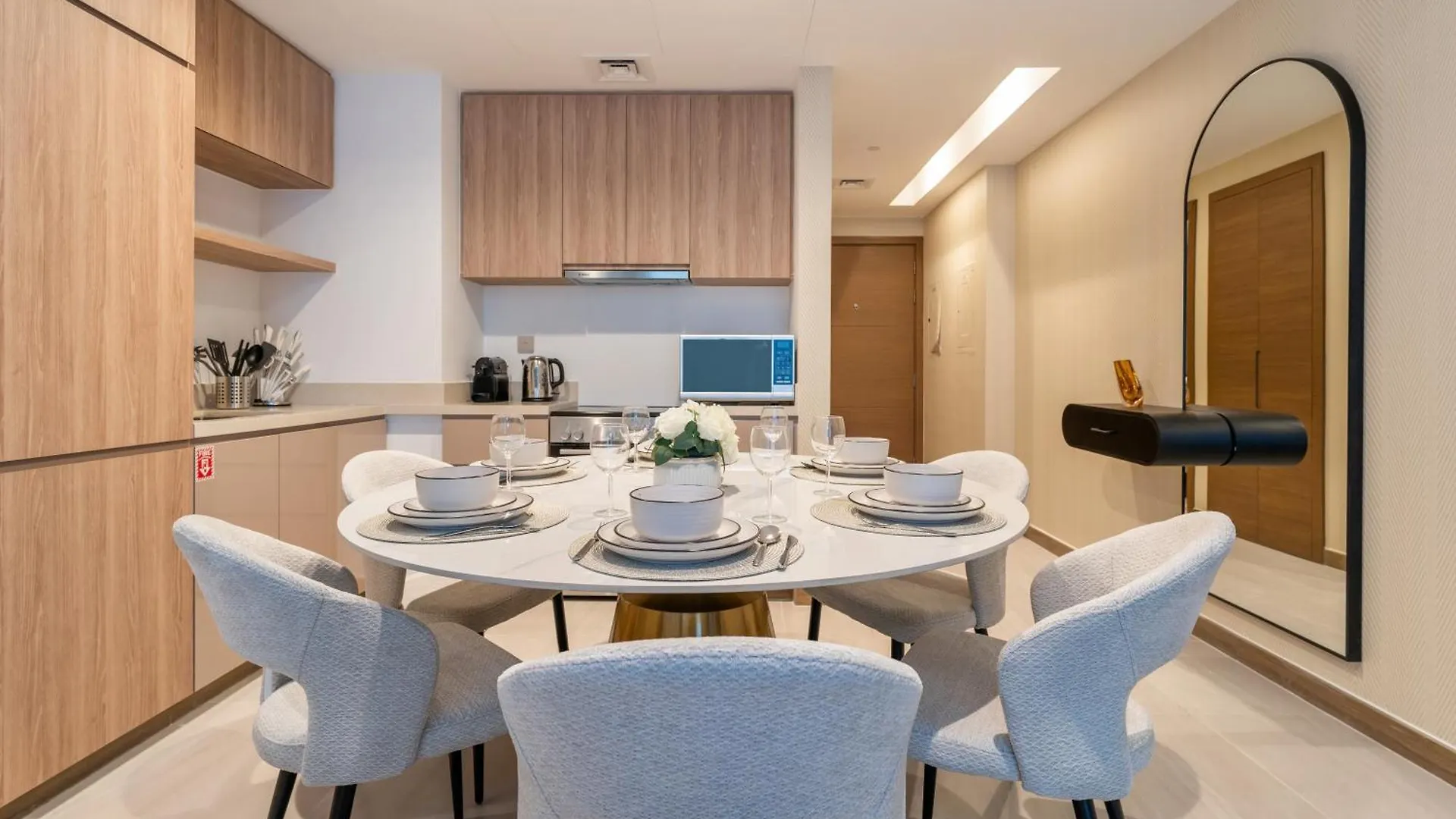 2-Br Missoni Luxury With Stunning Lake View Dubai United Arab Emirates