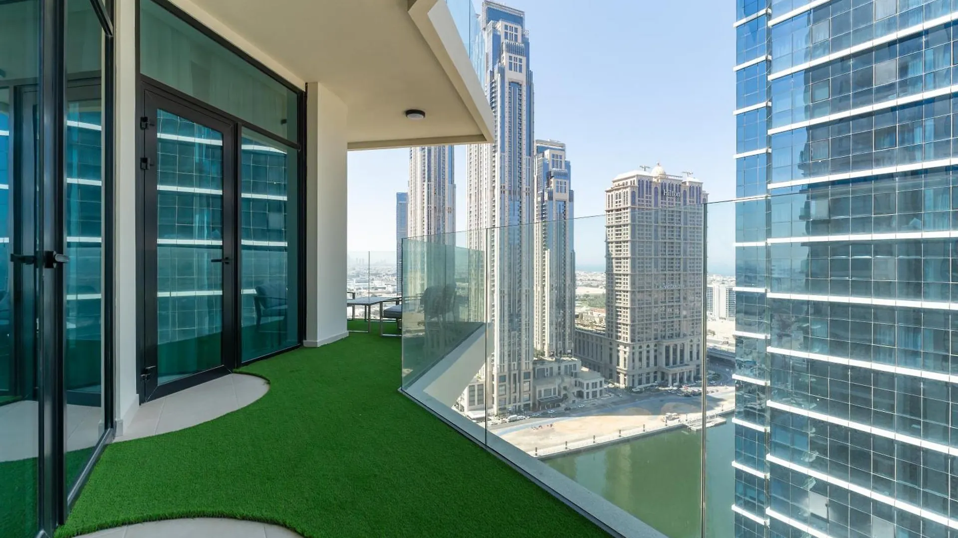 2-Br Missoni Luxury With Stunning Lake View Dubai United Arab Emirates