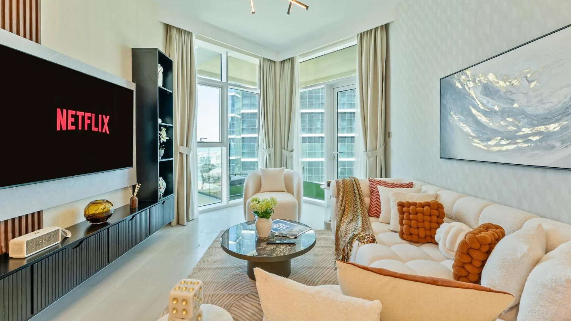 2-Br Missoni Luxury With Stunning Lake View Dubai Apartment